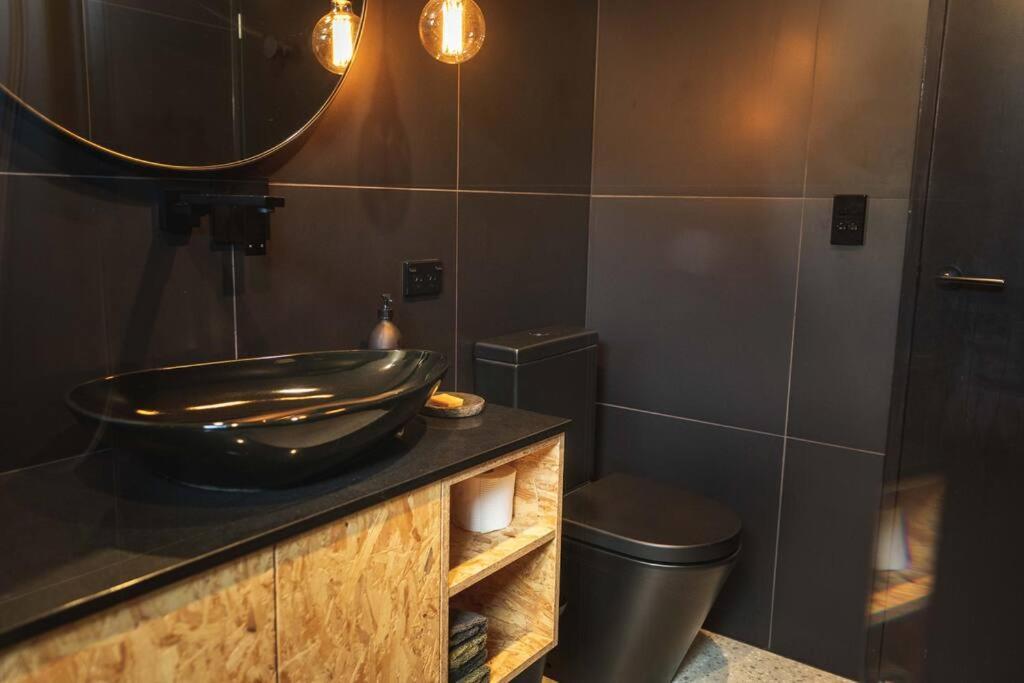 Вилла Stylish Tranquil & Private 2 X Bikes Ванака Экстерьер фото